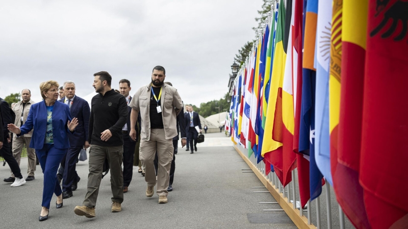 Мишель заявил, что достижение мира требует диалога